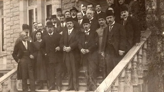 İsmail Hami Danişmend portresi