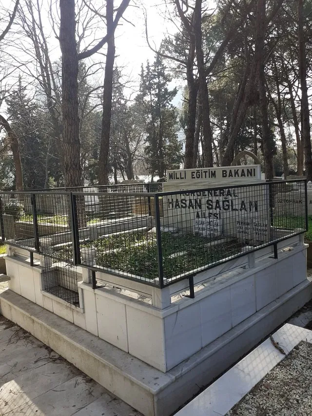 Hasan Sağlam portresi