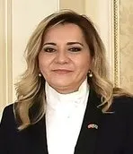 Aylin Cesur portresi