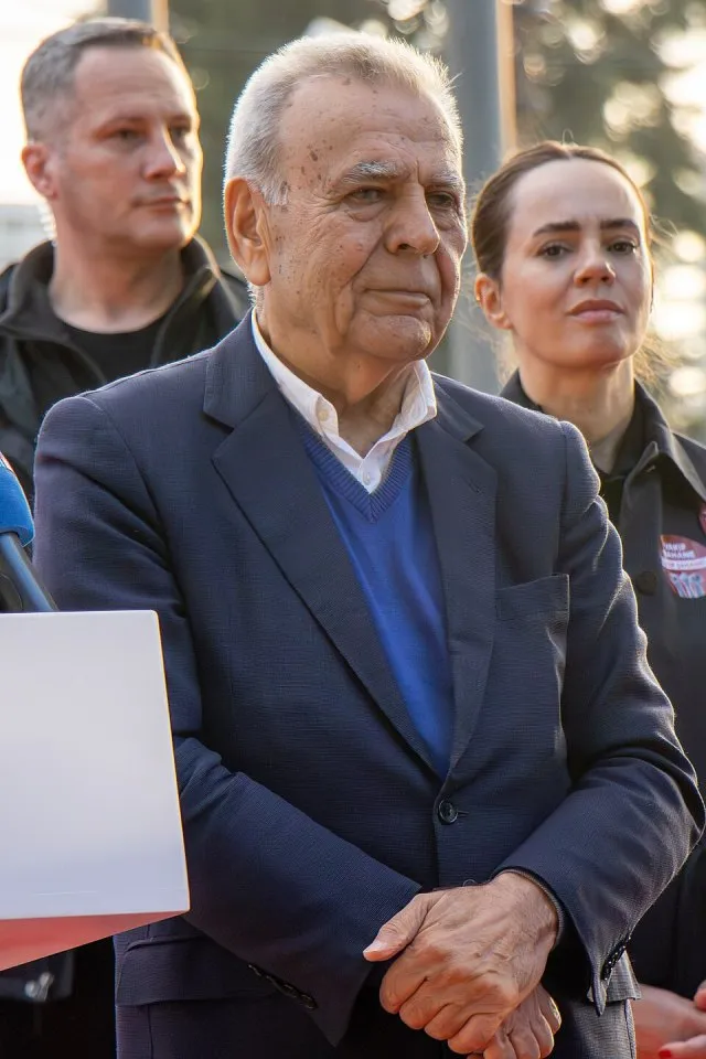 Aziz Kocaoğlu portresi