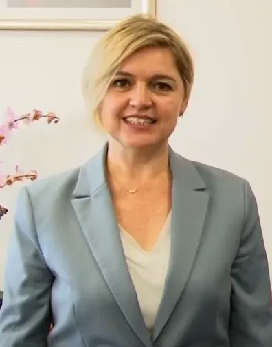 Selin Sayek Böke portresi