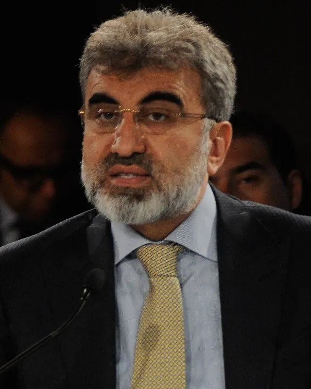 Taner Yıldız portresi