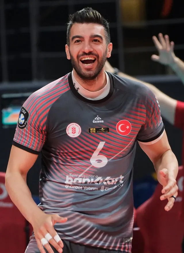 Vahit Emre Savaş portresi