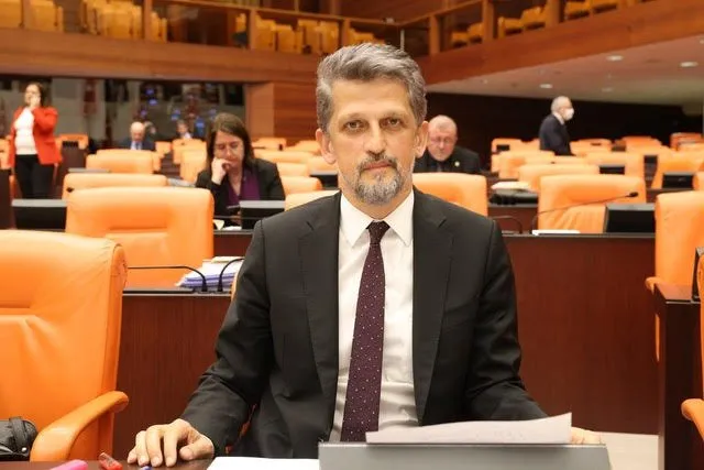 Garo Paylan portresi