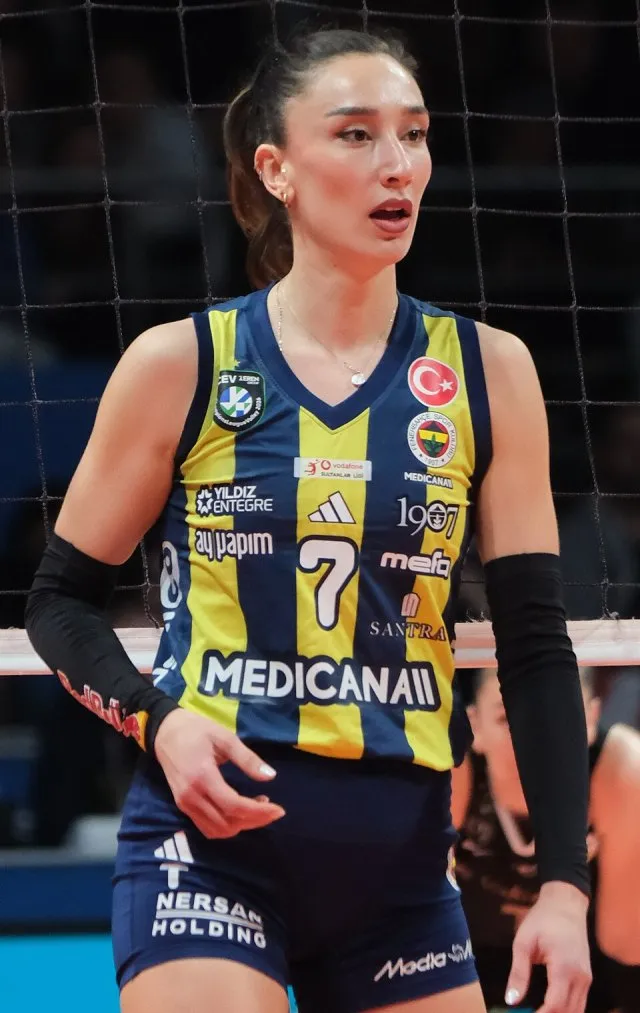 Hande Baladın portresi