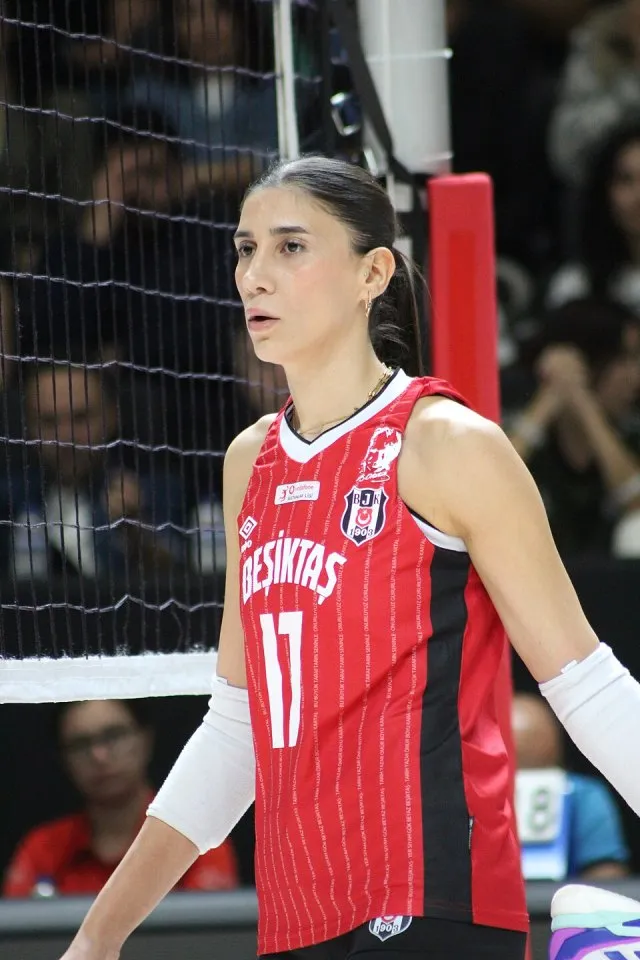 Merve Nezir portresi