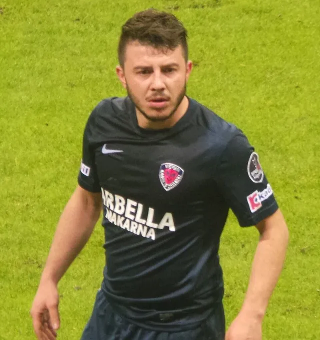 Murat Ceylan (futbolcu)