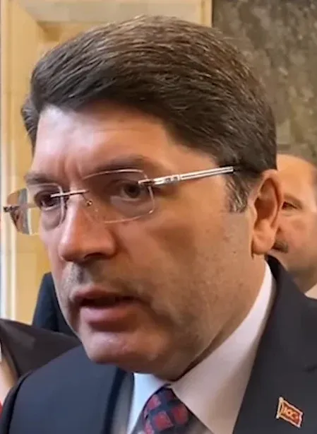 Yılmaz Tunç portresi