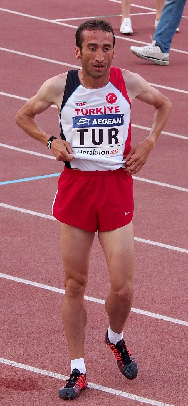 Halil Akkaş portresi