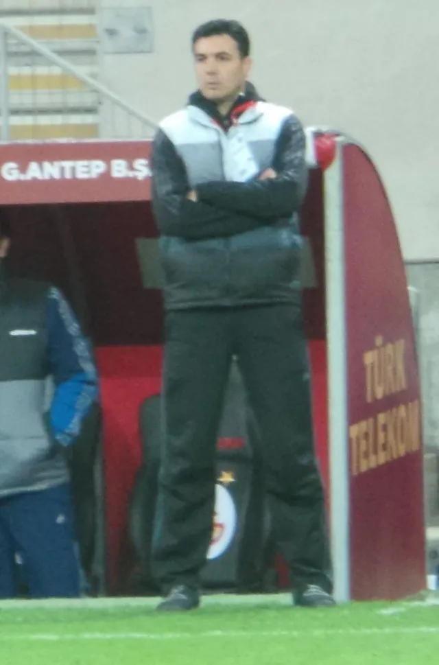 Hasan Özer portresi