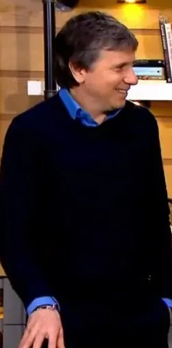 Metin Tekin portresi