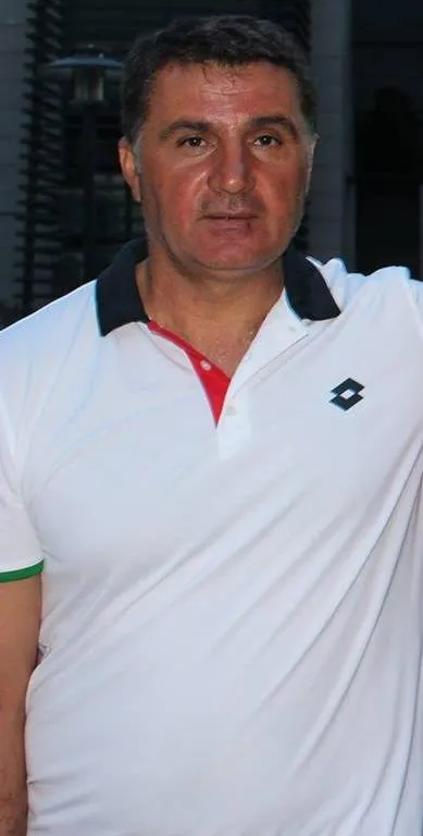 Mustafa Kaplan (futbolcu) portresi