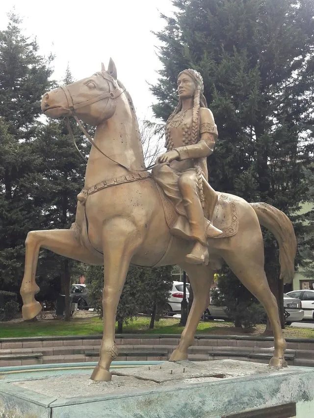 Malhun Hatun portresi