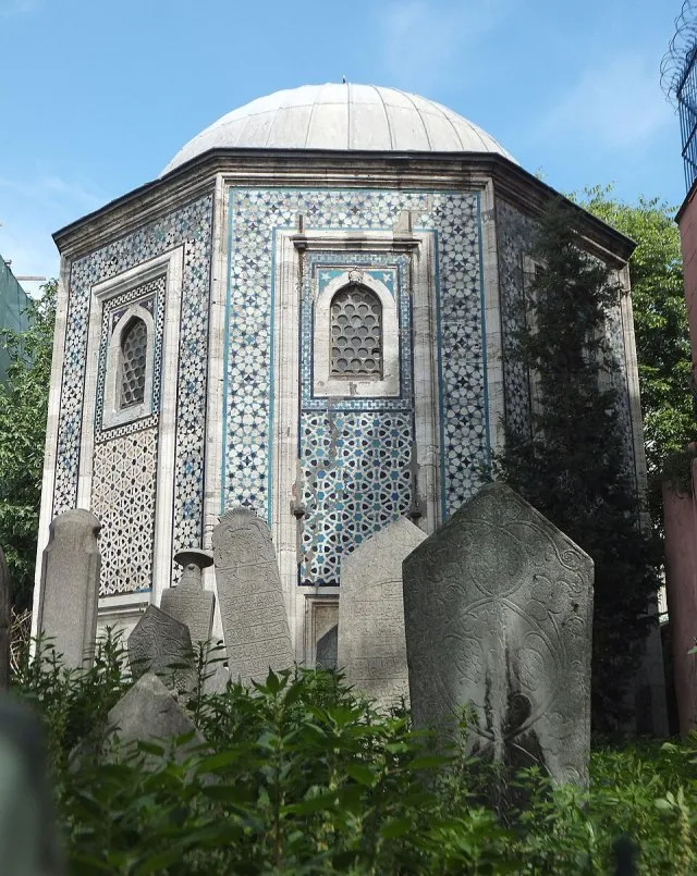 Mahmud Paşa Türbesi portresi