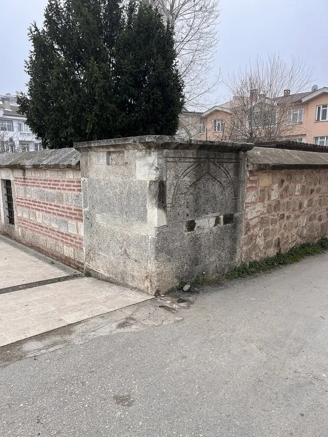 Külahtoz Çeşmesi portresi