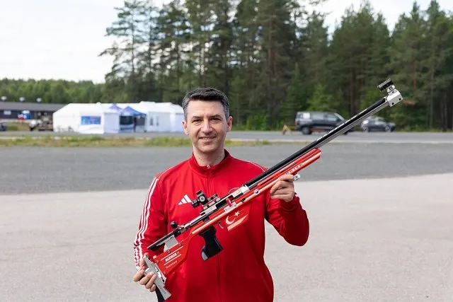 Mert Nalbant portresi