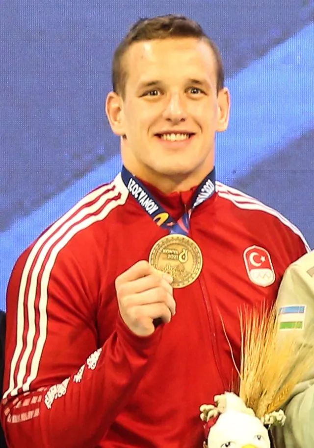 Mikail Özerler portresi