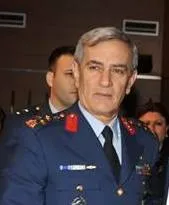 Akın Öztürk portresi