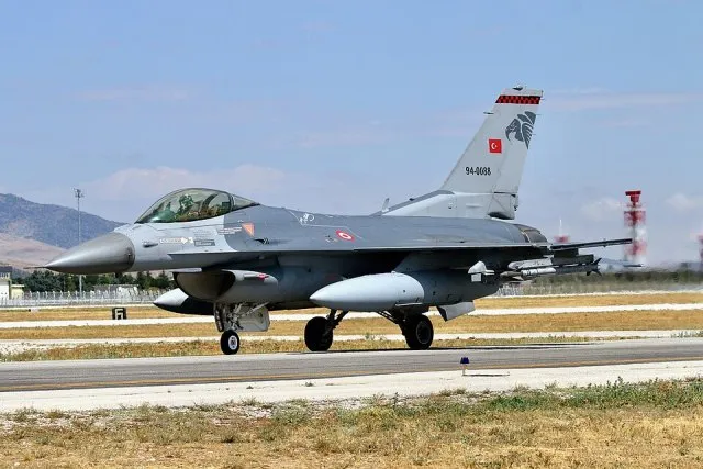 5. Ana Jet Üssü portresi