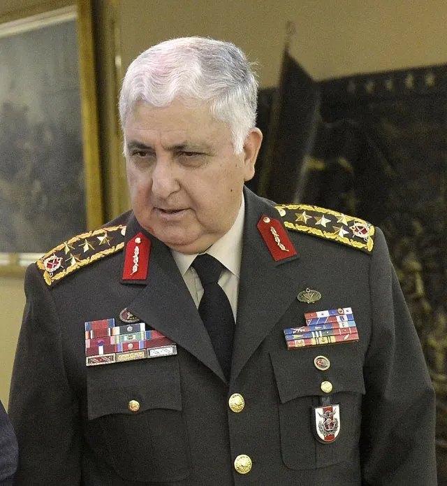 Necdet Özel portresi