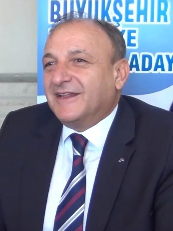 Oktay Vural portresi