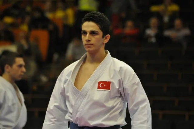 Metin Sofuoğlu portresi