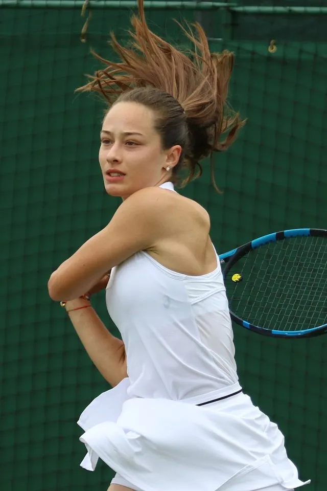 Zeynep Sönmez portresi