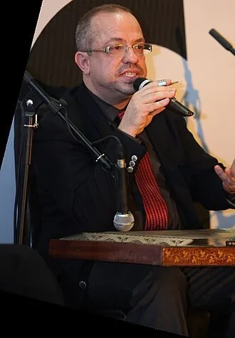 Göksel Baktagir portresi