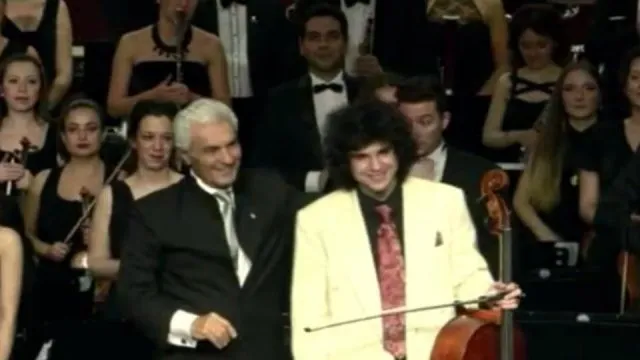 Gürer Aykal portresi