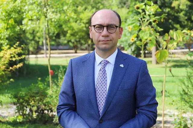 Nuri Aydın portresi