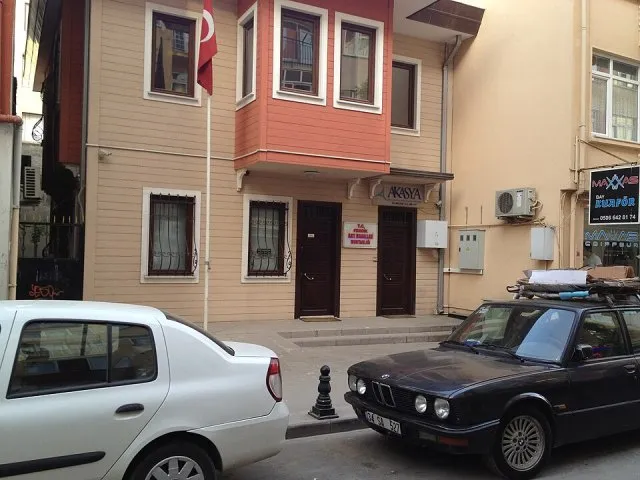 Muhtar portresi