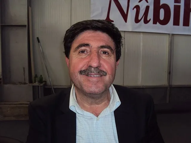 Altan Tan portresi