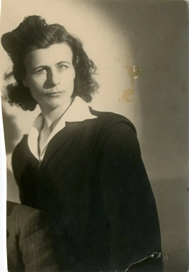 Mélinée Manouchian portresi