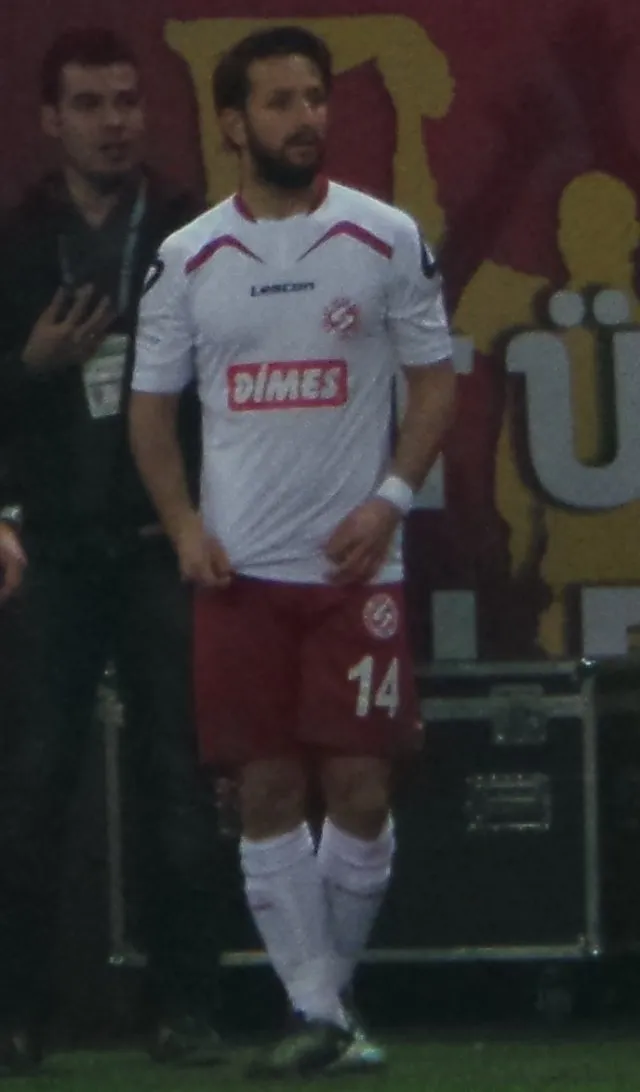 Güven Güneri portresi