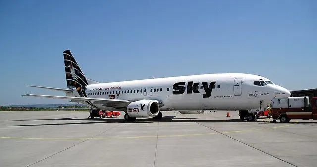 Sky Airlines portresi