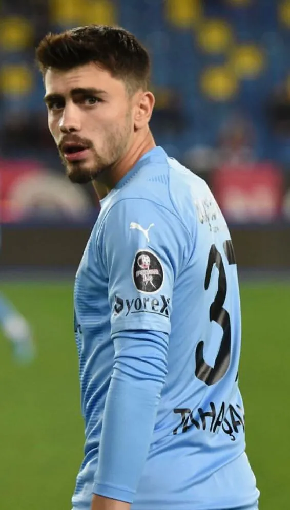 Muhammet Taha Şahin portresi