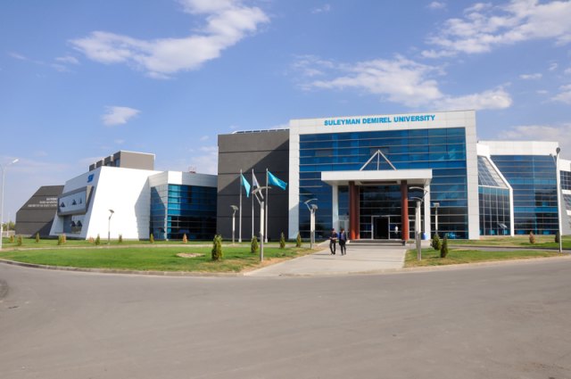 Süleyman Demirel Üniversitesi portresi