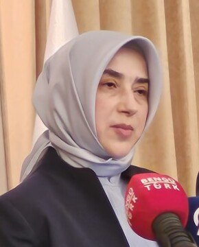 Özlem Zengin portresi