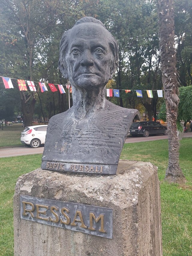 Şefik Bursalı portresi