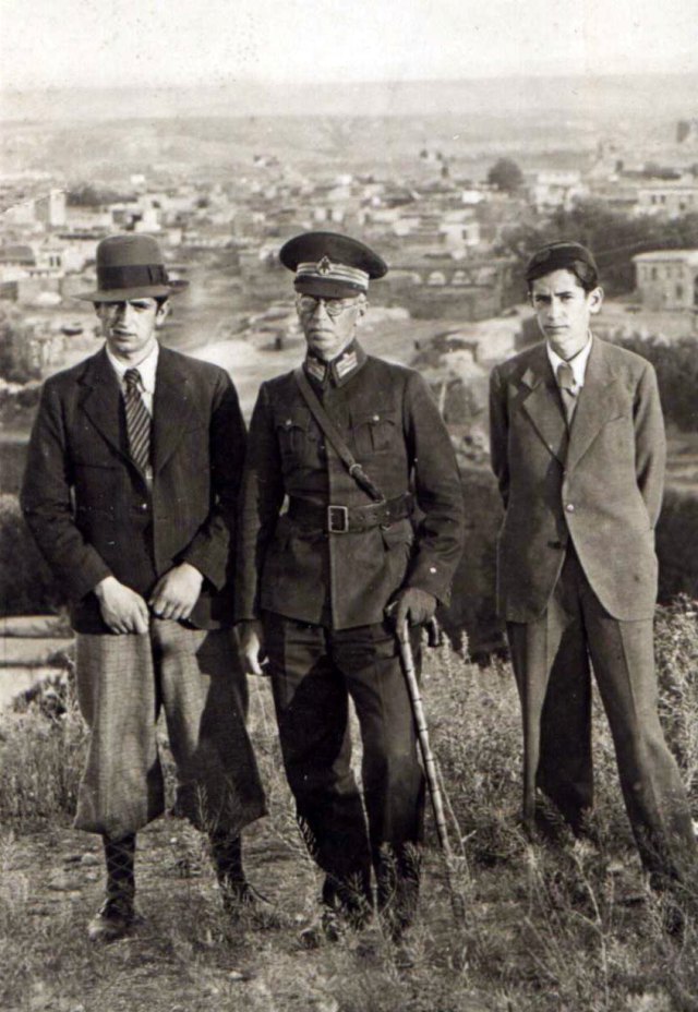 Nusret Fişek portresi