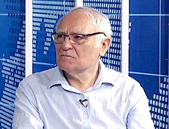 Galip Akay portresi