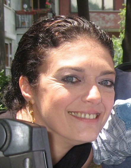 Selda Özer portresi