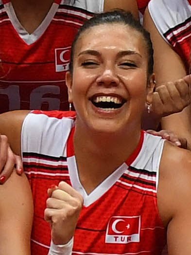 Emine Arıcı portresi