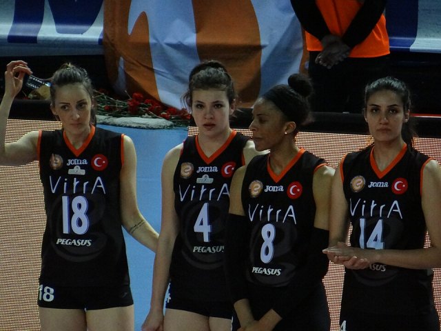 Gözde Yılmaz (voleybolcu) portresi