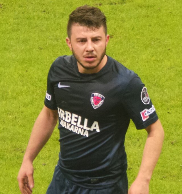 Murat Ceylan (futbolcu)