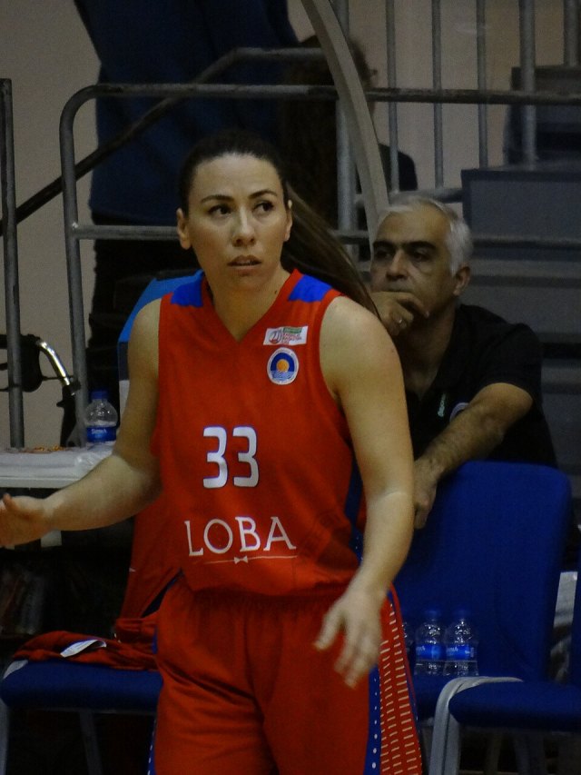 Tuğba Oral portresi