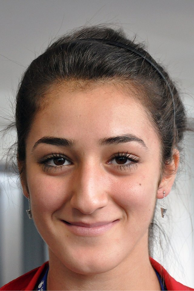 Neslihan Arın portresi