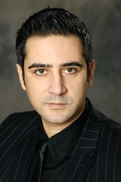 Özgür Özata portresi