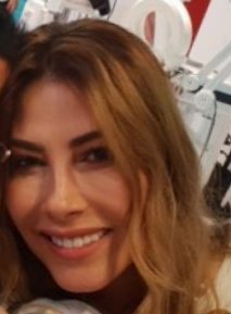 Şenay Akay portresi