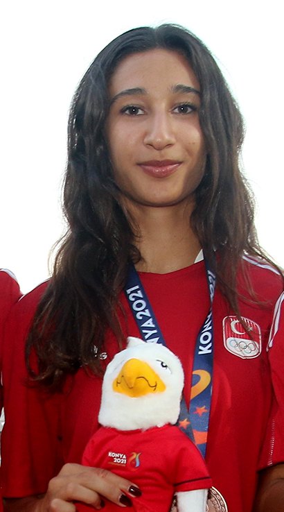 Cansu Nimet Sayın portresi